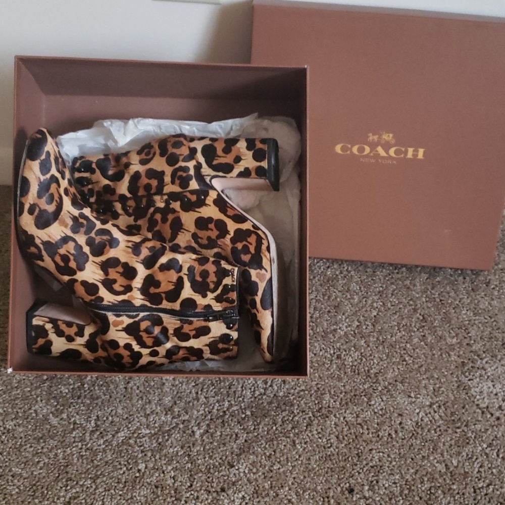 COACH boots - Picture 4 of 4